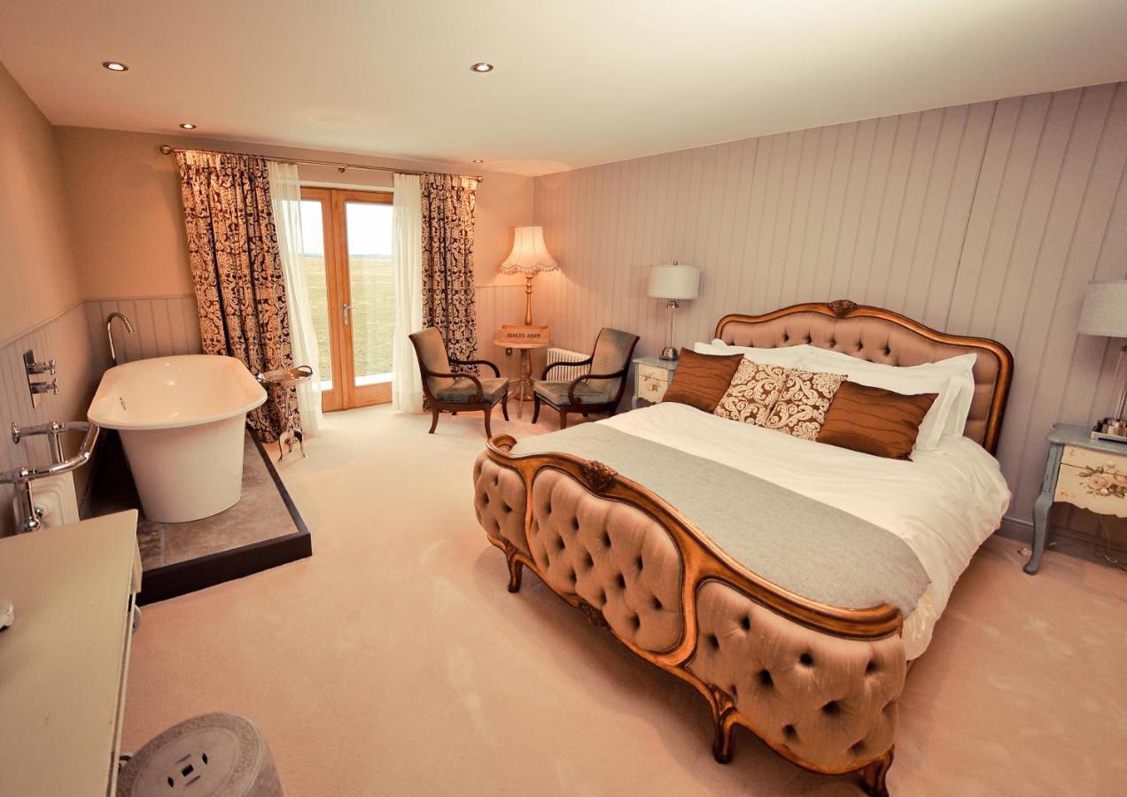 The Joiners Arms Hotel Chathill ภายนอก รูปภาพ